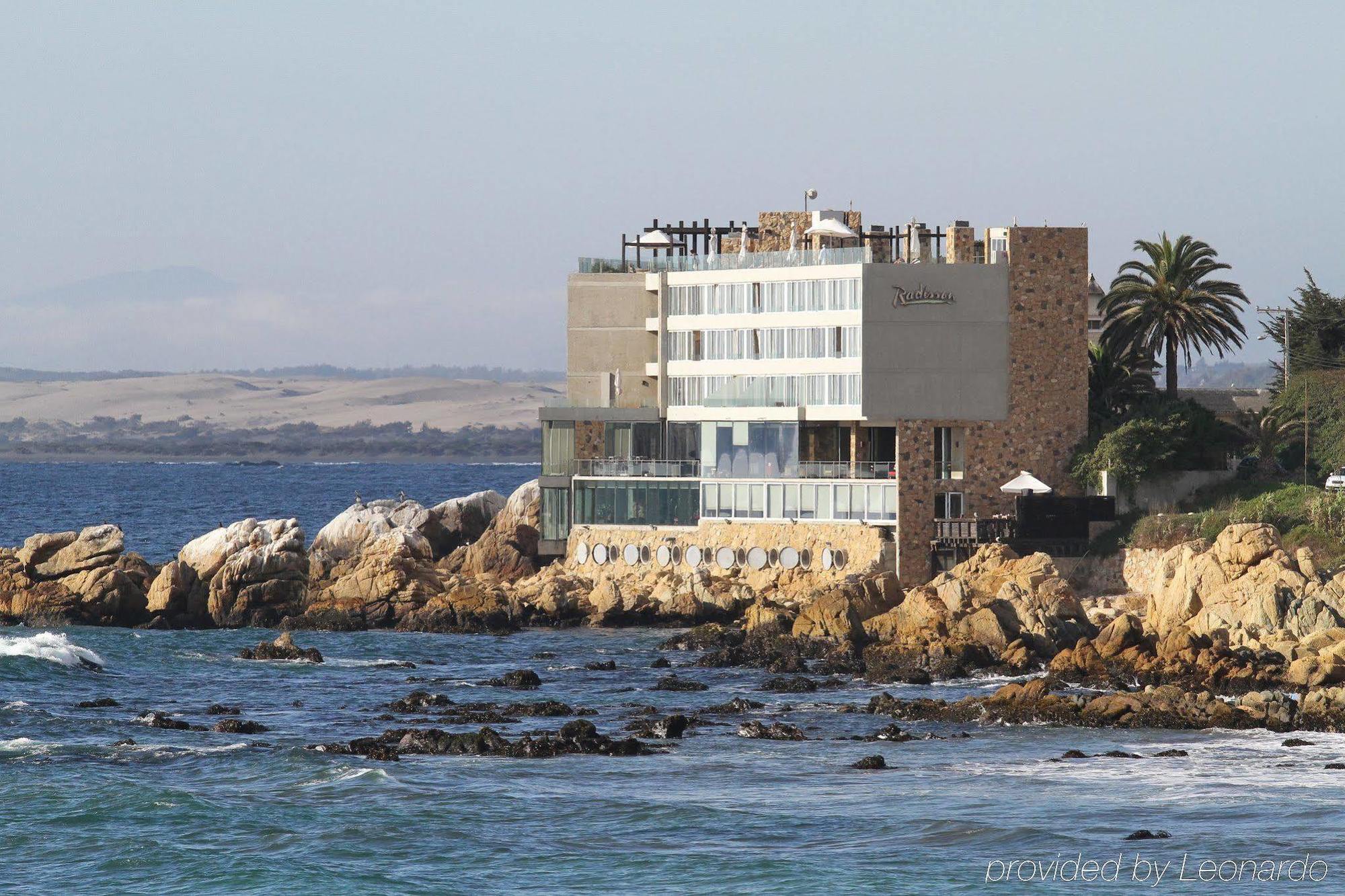 Radisson Blu Acqua Hotel & Spa Concón Exterior foto The house on the rock