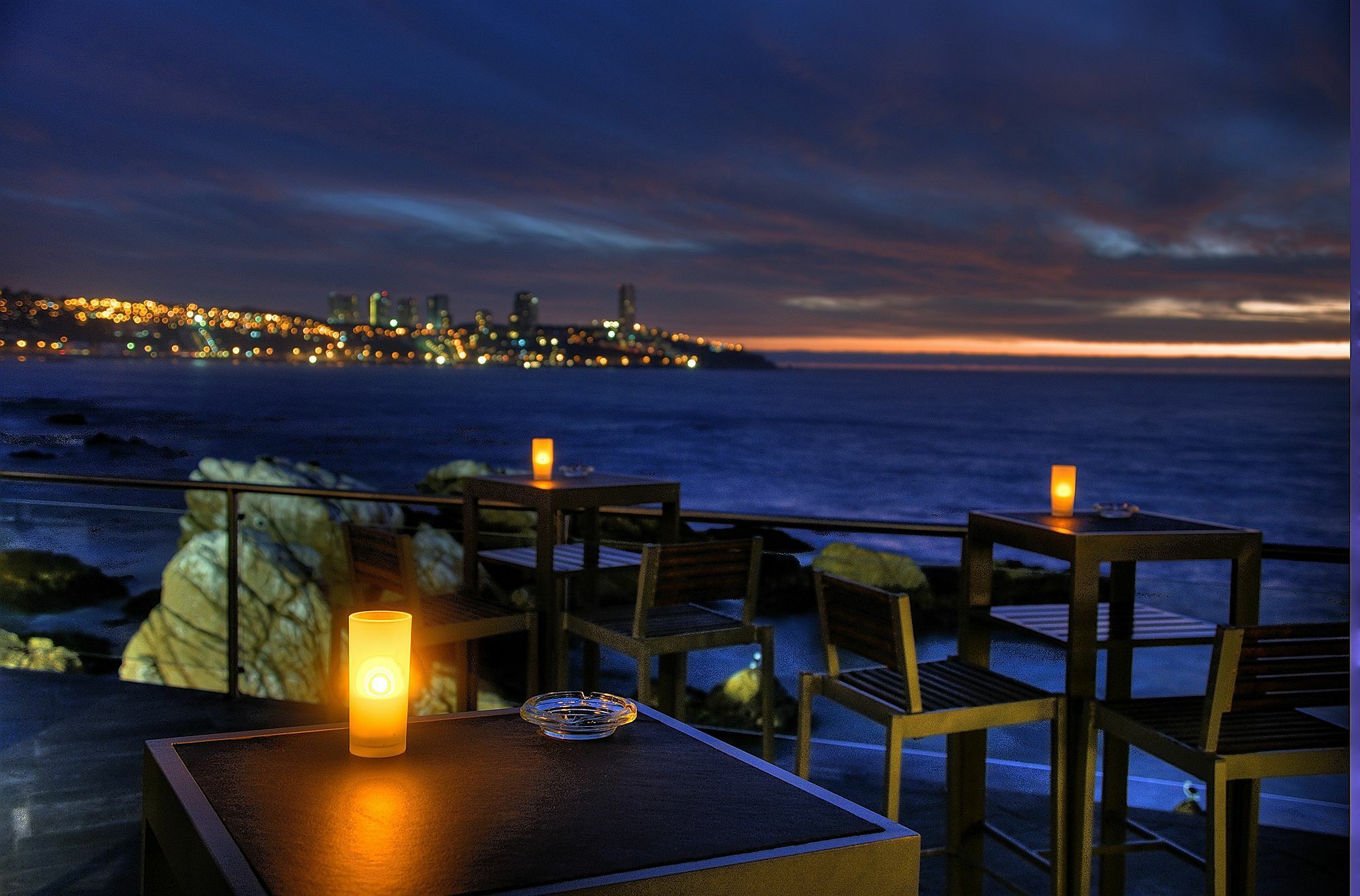 Radisson Blu Acqua Hotel & Spa Concón Exterior foto View of the city from the restaurant