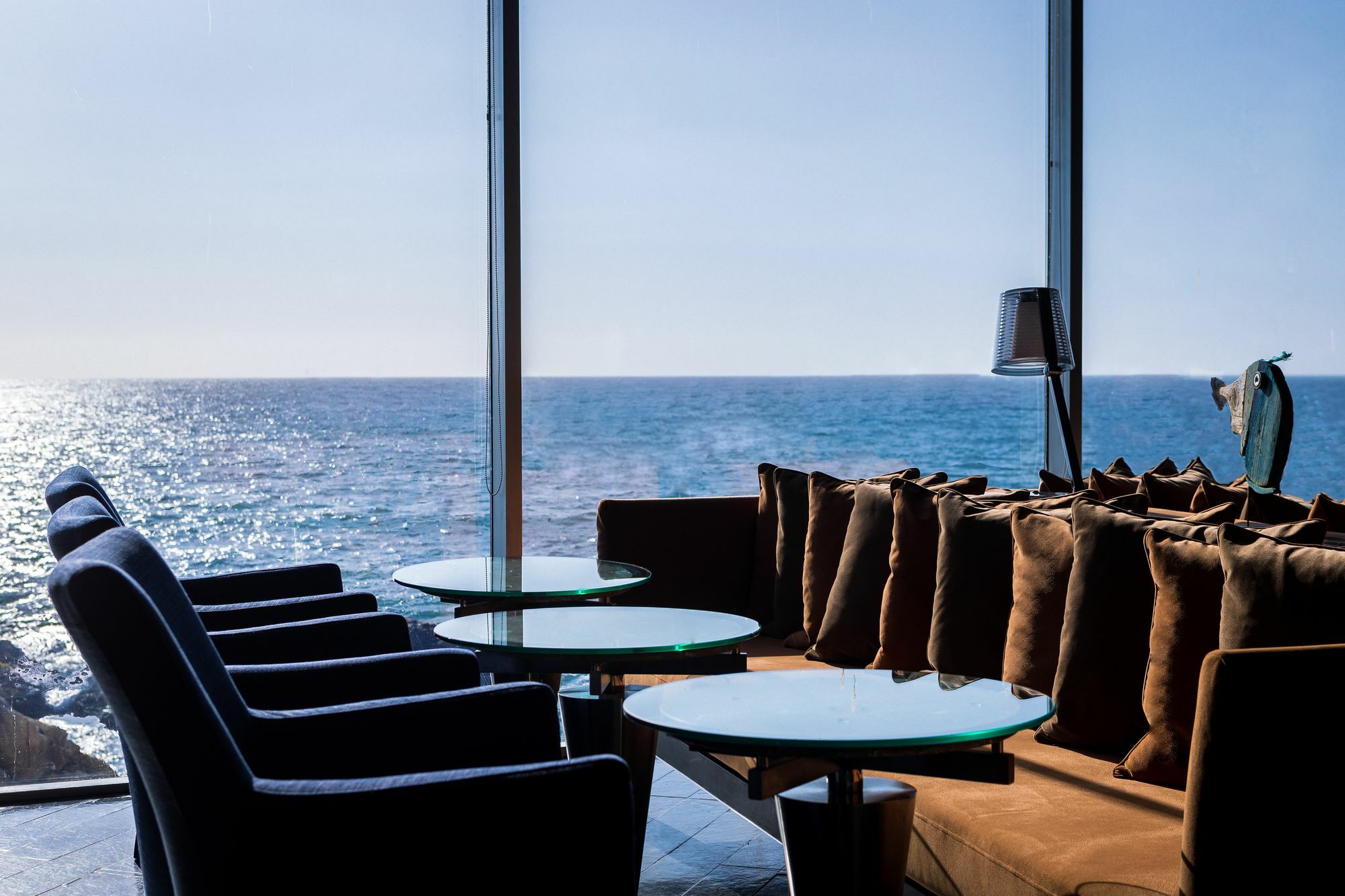 Radisson Blu Acqua Hotel & Spa Concón Exterior foto The lounge at the airport