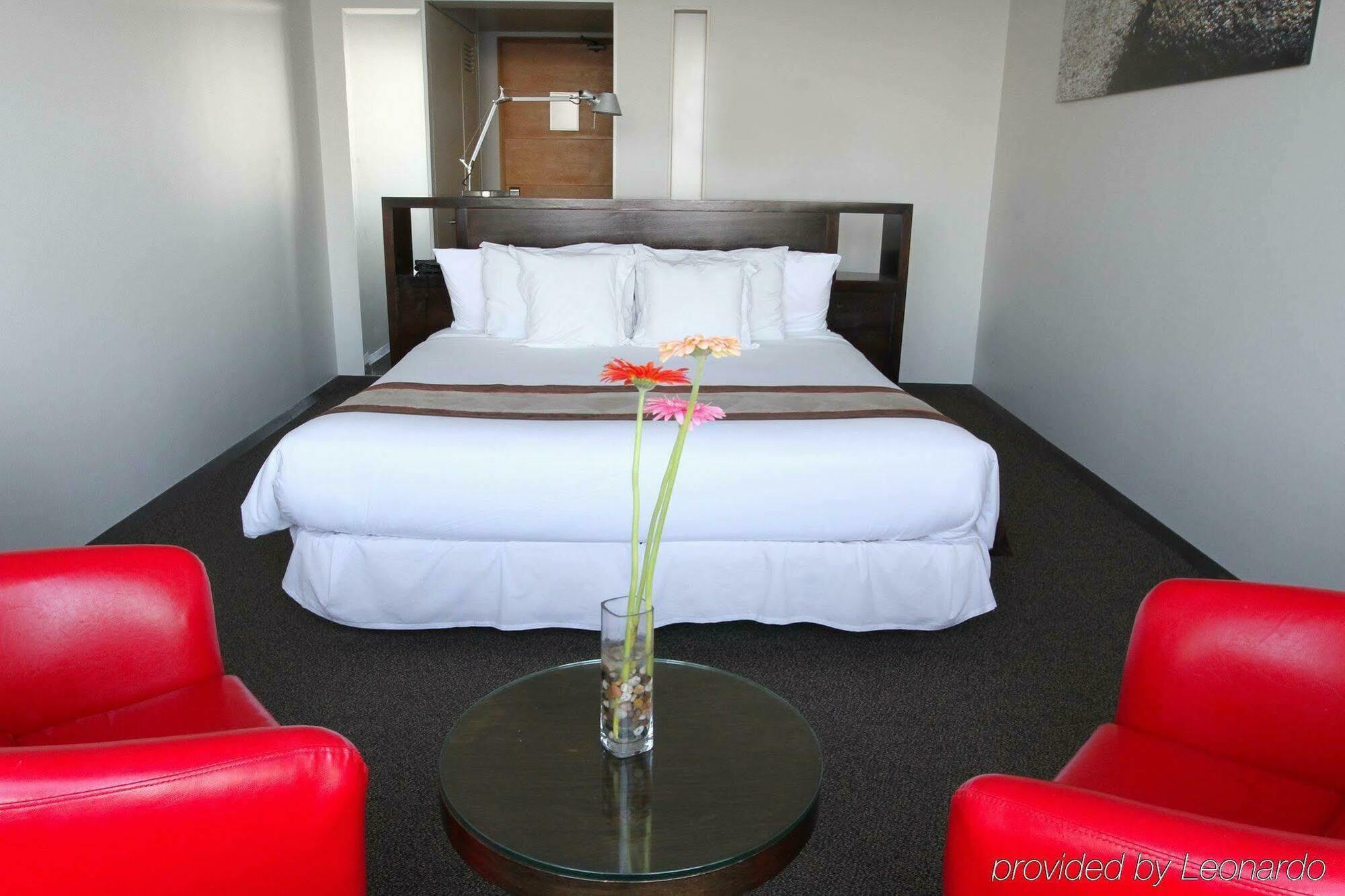 Radisson Blu Acqua Hotel & Spa Concón Exterior foto A room at the hotel